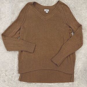 Old Navy Sweater